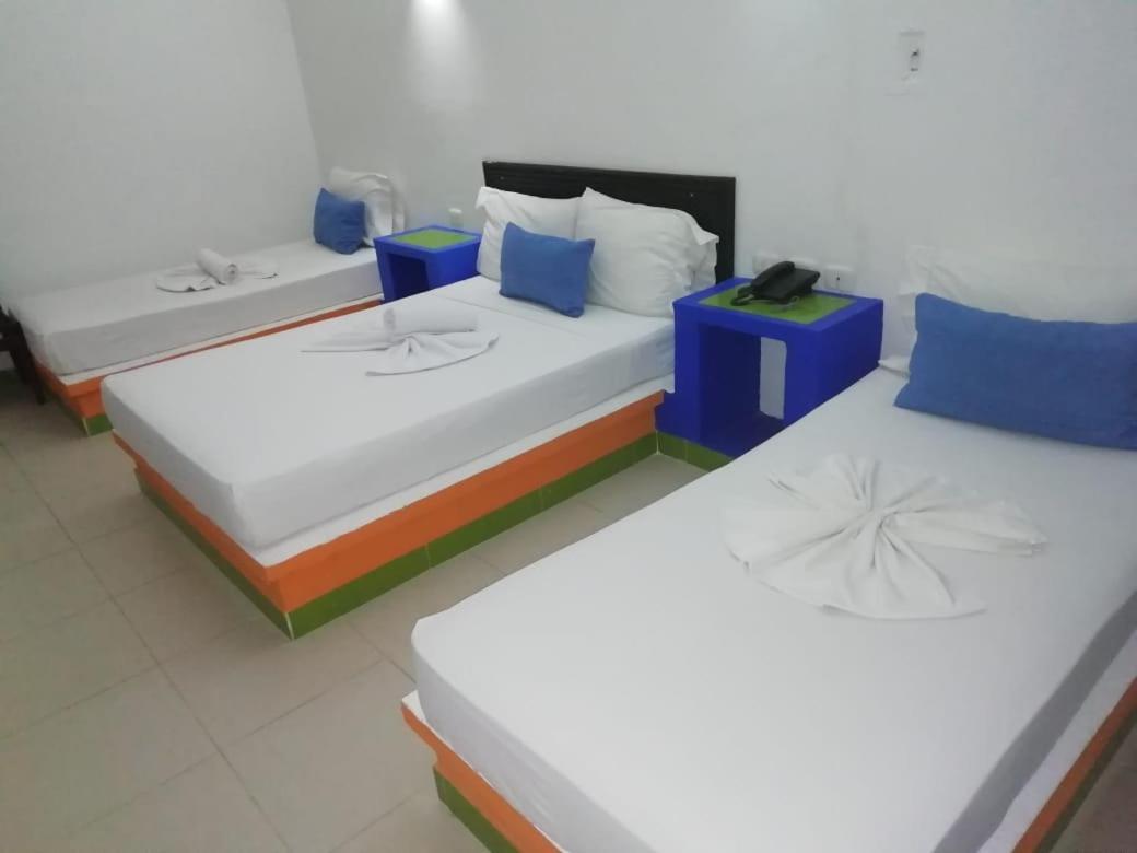 Hotel Guadaira Resort Мельгар Екстер'єр фото